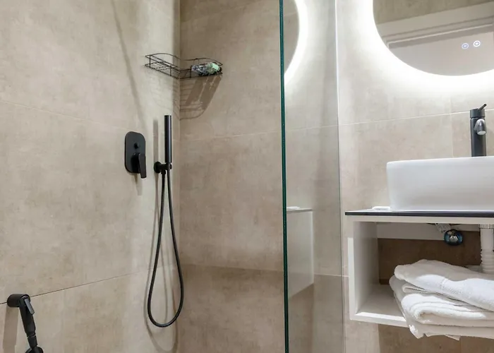 Ξενοδοχείο Mirage Bay Deluxe 4*