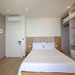 Mirage Bay Deluxe Hotel