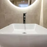 Mirage Bay Deluxe Hotel Sarandë