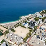 Mirage Bay Deluxe
