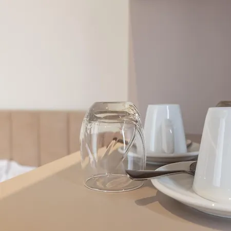 Mirage Bay Deluxe Hotel Sarandë