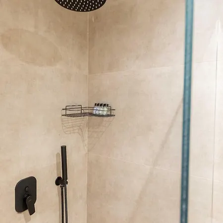 Mirage Bay Deluxe Sarandë