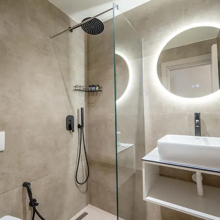 Mirage Bay Deluxe 4* Saranda