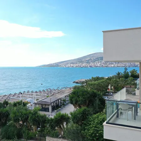 Mirage Bay Deluxe Hotel