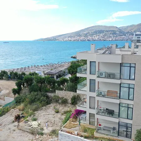 Mirage Bay Deluxe Hotel Sarandë