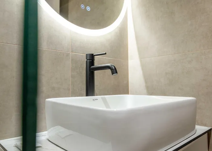 호텔 Mirage Bay Deluxe 4*