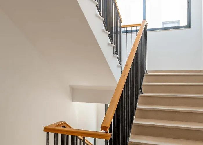 Mirage Bay Deluxe 호텔 Sarandë