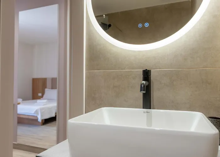 호텔 Mirage Bay Deluxe 4*