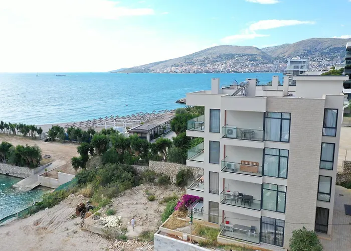 Mirage Bay Deluxe 酒店 Sarandë